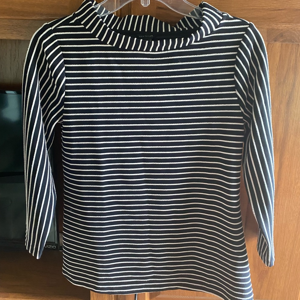 NWT Ann Taylor Shirt